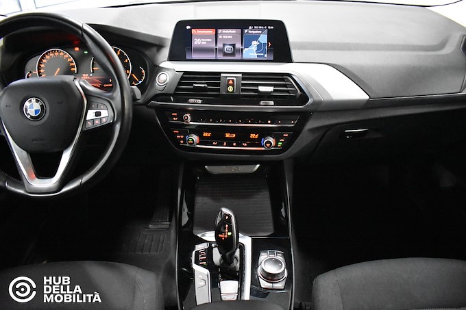 BMW X3 xDrive20d 48V Business Advantage